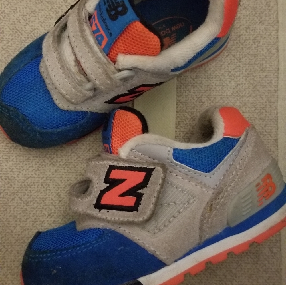 Shoes - Picture 2 of 2